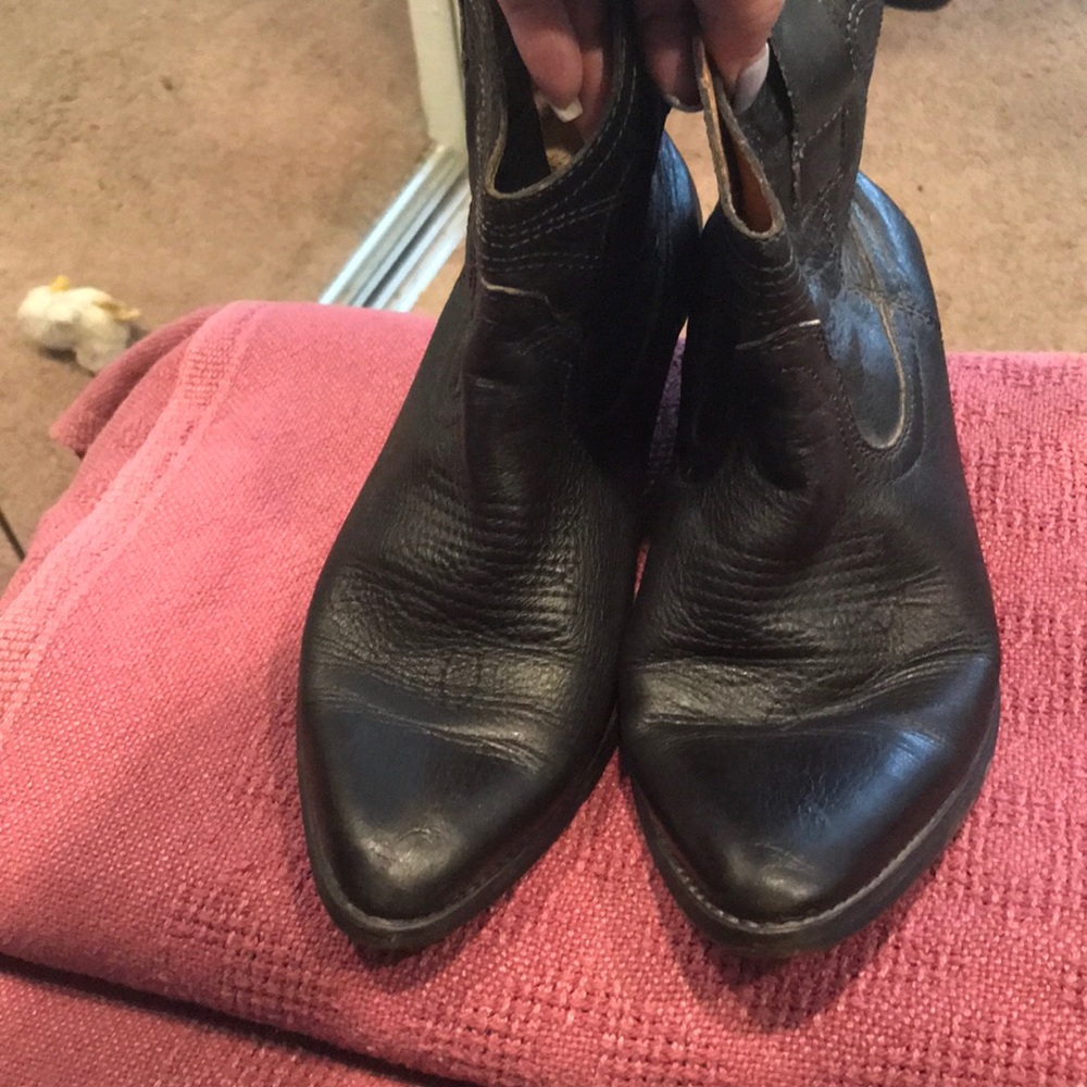 Aldo cowboy booties SOLD🎈